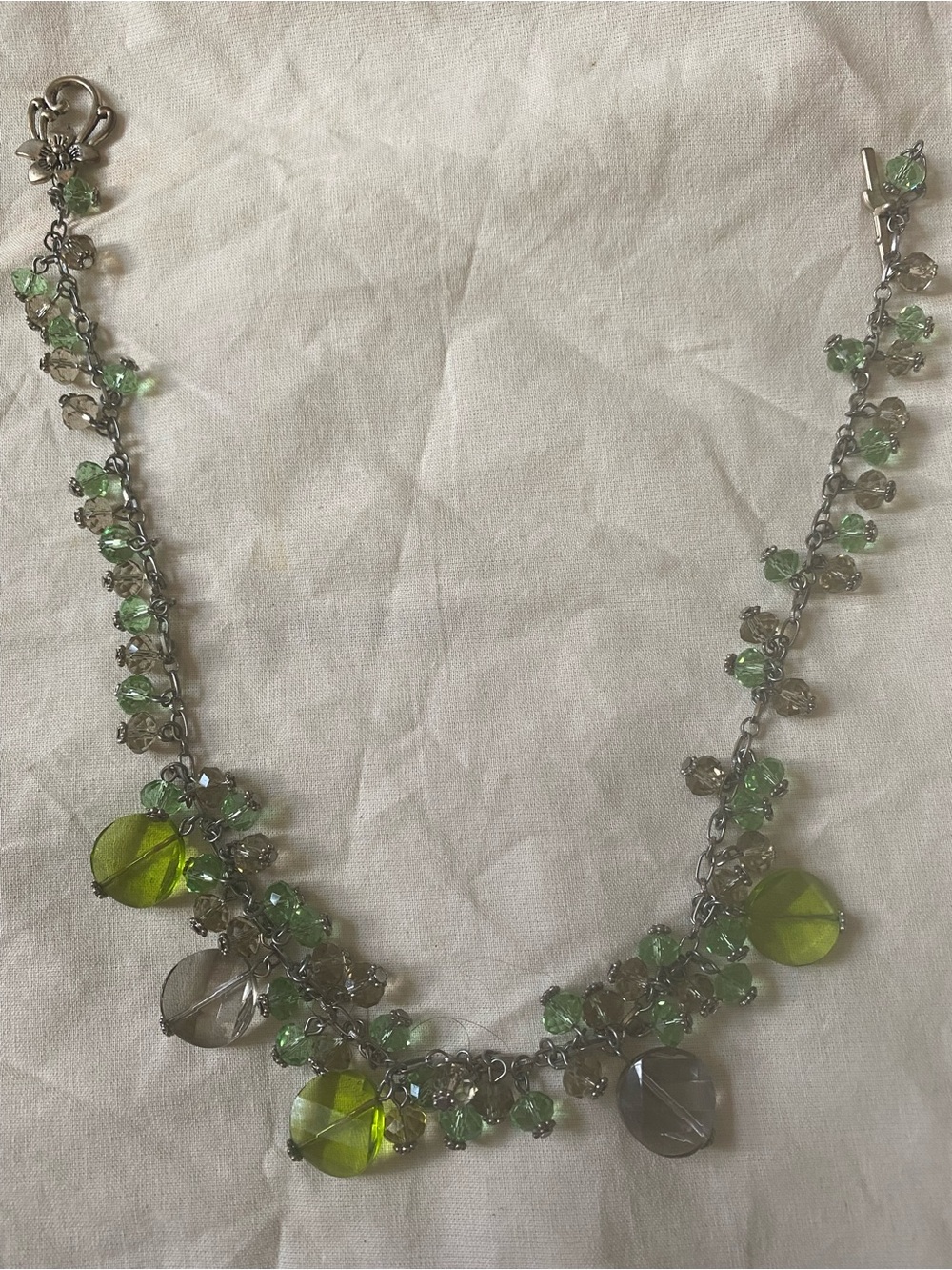 Vintage Green Crystal Leaf Multi-Bead Necklace - Women's Jewelry